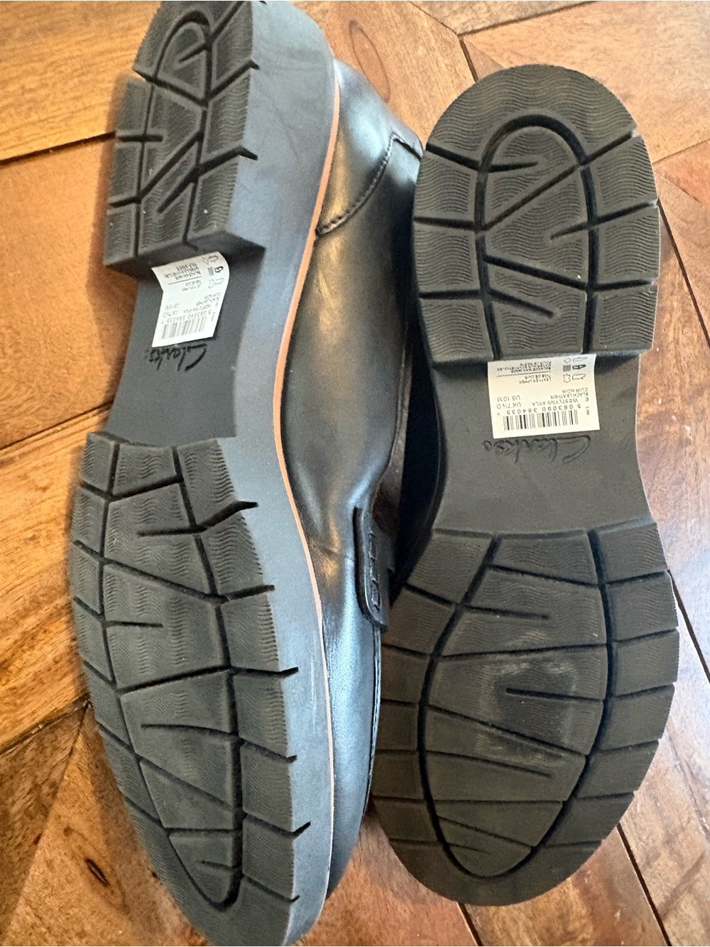 NWT! Clarks Westlynn Ayla Penny Loafers, 10, Black - Picture 6 of 9